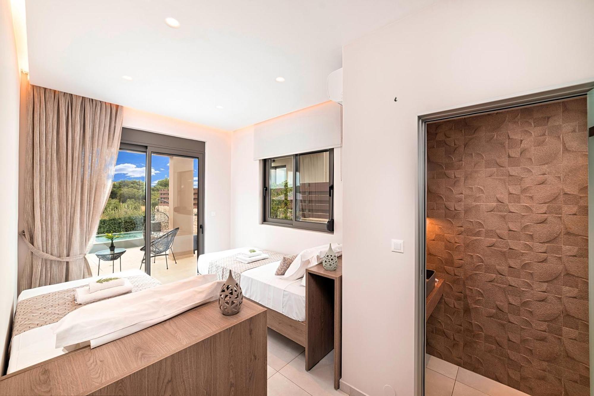 Minoas Villas Heated Pool Kournas Exterior photo